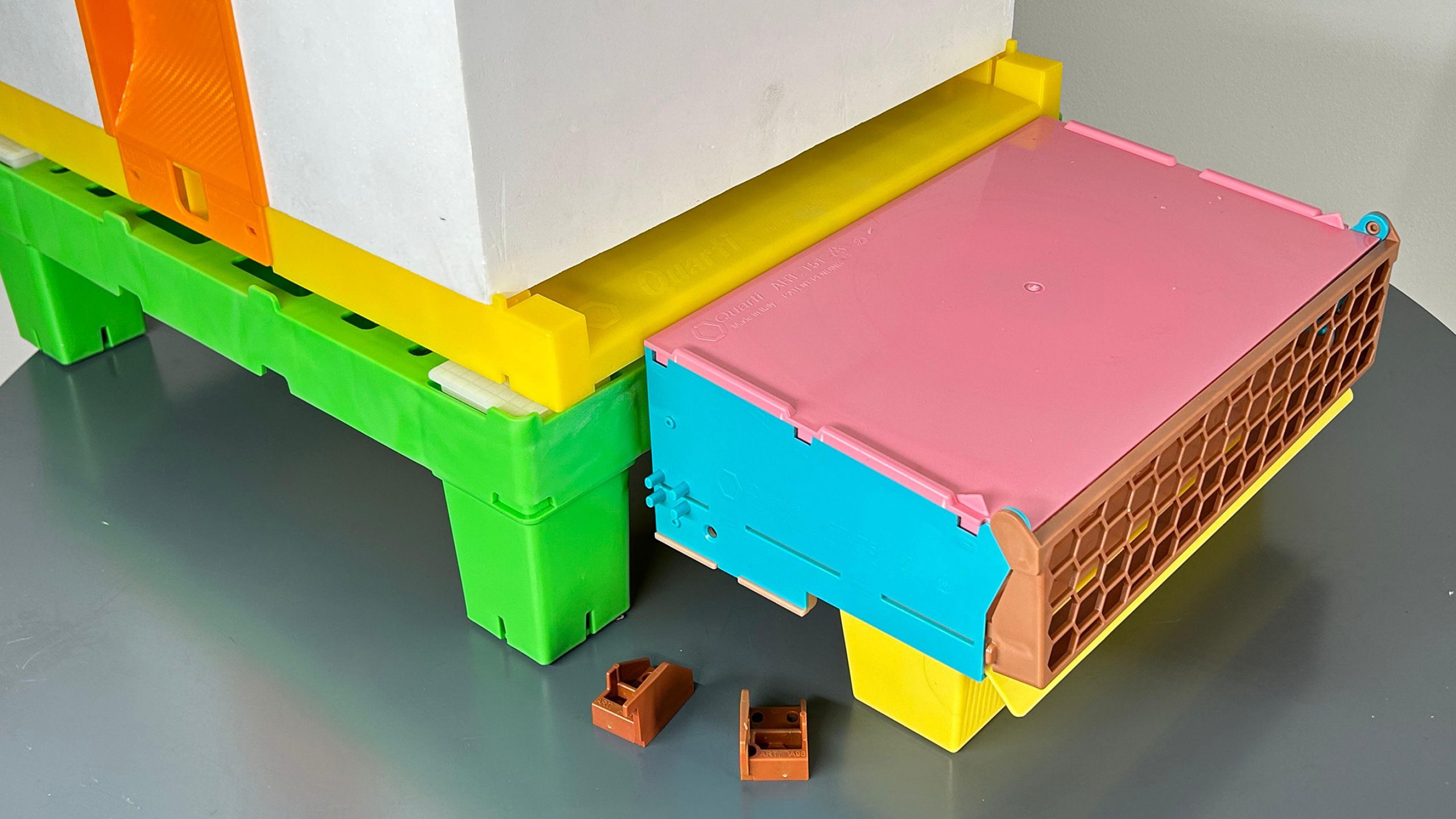 Produzione stampi per materie plastiche